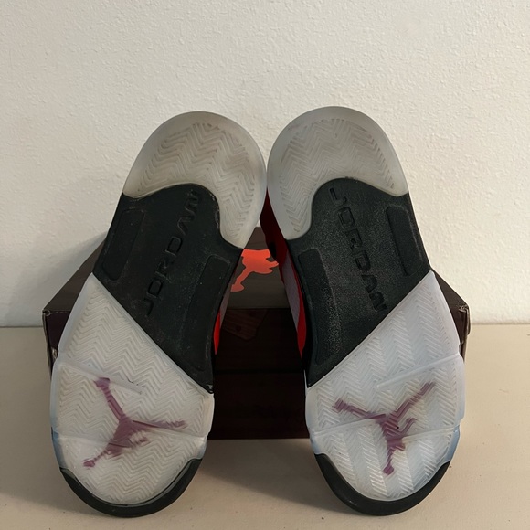 Air Jordan 5 Retro 'Raging Bull' 2021 size 11 mens - Picture 6 of 9